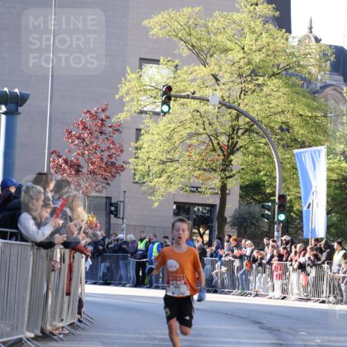25.04.2025 - Das Zehntel Yannick Fuchs http://msf.ph/oto/7668230 26.04.2025 08:48:31 Ziel 1929, 2961, 2990, 3792 meine-sportfotos.de