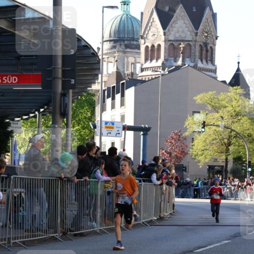 25.04.2025 - Das Zehntel Yannick Fuchs http://msf.ph/oto/7668237 26.04.2025 08:48:33 Ziel 1929, 2961, 3506, 3792 meine-sportfotos.de
