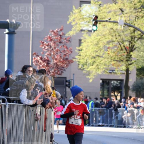 25.04.2025 - Das Zehntel Yannick Fuchs http://msf.ph/oto/7668239 26.04.2025 08:48:34 Ziel 1754, 1929, 3506, 3792 meine-sportfotos.de