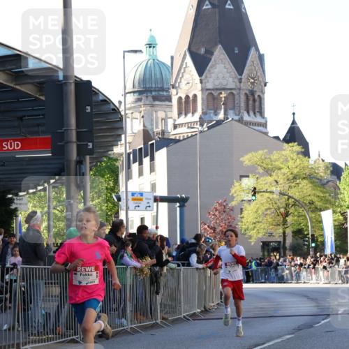 25.04.2025 - Das Zehntel Yannick Fuchs http://msf.ph/oto/7668269 26.04.2025 08:48:44 Ziel 1754, 3506 meine-sportfotos.de