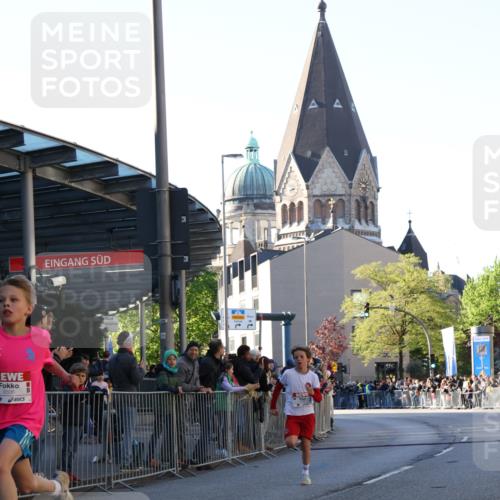 25.04.2025 - Das Zehntel Yannick Fuchs http://msf.ph/oto/7668271 26.04.2025 08:48:45 Ziel 1754, 3506 meine-sportfotos.de