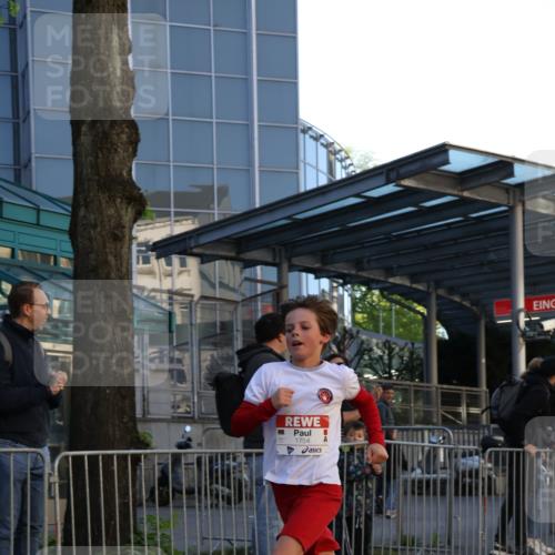 25.04.2025 - Das Zehntel Yannick Fuchs http://msf.ph/oto/7668279 26.04.2025 08:48:47 Ziel 1754, 3506, 3785 meine-sportfotos.de