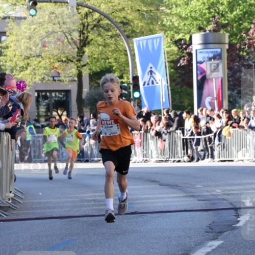 25.04.2025 - Das Zehntel Yannick Fuchs http://msf.ph/oto/7668283 26.04.2025 08:48:57 Ziel 1452, 2018, 3606, 3613, 3785 meine-sportfotos.de