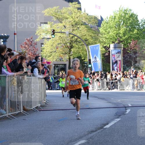 25.04.2025 - Das Zehntel Yannick Fuchs http://msf.ph/oto/7668286 26.04.2025 08:48:57 Ziel 1452, 2018, 3606, 3613, 3785 meine-sportfotos.de