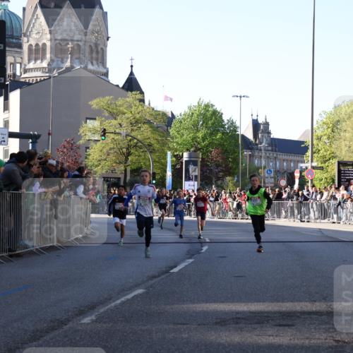 25.04.2025 - Das Zehntel Yannick Fuchs http://msf.ph/oto/7668339 26.04.2025 08:49:12 Ziel 1116, 1537, 1945, 2018, 2021, 2377, 2513, 2696, 3488 meine-sportfotos.de