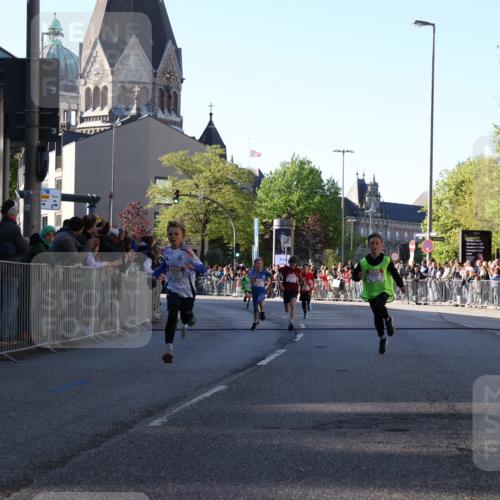 25.04.2025 - Das Zehntel Yannick Fuchs http://msf.ph/oto/7668346 26.04.2025 08:49:13 Ziel 1116, 1537, 1945, 2018, 2021, 2377, 2513, 2696, 3488 meine-sportfotos.de