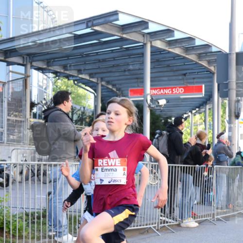 25.04.2025 - Das Zehntel Yannick Fuchs http://msf.ph/oto/7668375 26.04.2025 08:49:16 Ziel 1116, 1537, 1945, 2021, 2377, 2513, 2696, 3488 meine-sportfotos.de