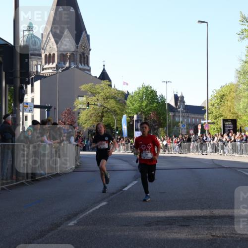 25.04.2025 - Das Zehntel Yannick Fuchs http://msf.ph/oto/7668381 26.04.2025 08:49:17 Ziel 1116, 1537, 1945, 2021, 2377, 2383, 2513, 2696, 3488 meine-sportfotos.de