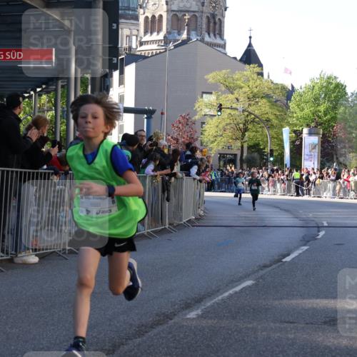 25.04.2025 - Das Zehntel Yannick Fuchs http://msf.ph/oto/7668422 26.04.2025 08:49:21 Ziel 1116, 1537, 1945, 2021, 2377, 2383, 2995 meine-sportfotos.de