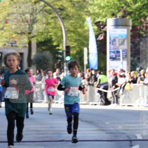 25.04.2025 - Das Zehntel Yannick Fuchs http://msf.ph/oto/7668443 26.04.2025 08:49:27 Ziel 1107, 2014, 2383, 2995, 3539, 3540 meine-sportfotos.de