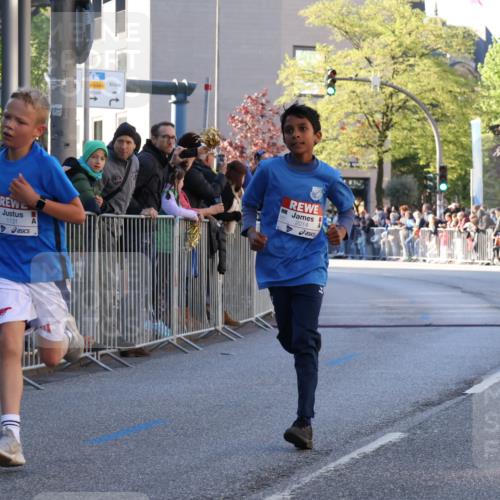 25.04.2025 - Das Zehntel Yannick Fuchs http://msf.ph/oto/7668517 26.04.2025 08:49:40 Ziel 1107, 1131, 2014 meine-sportfotos.de