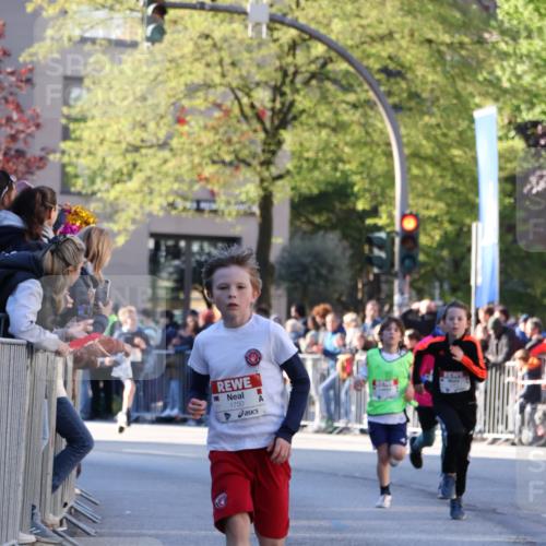25.04.2025 - Das Zehntel Yannick Fuchs http://msf.ph/oto/7668521 26.04.2025 08:49:52 Ziel 1549, 1750, 2363, 2637, 2739, 3455 meine-sportfotos.de