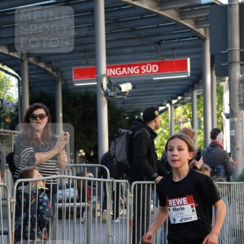 25.04.2025 - Das Zehntel Yannick Fuchs http://msf.ph/oto/7668562 26.04.2025 08:50:01 Ziel 1549, 2363, 2637, 2655, 2728, 2739, 2874, 3233, 3455, 3485 meine-sportfotos.de