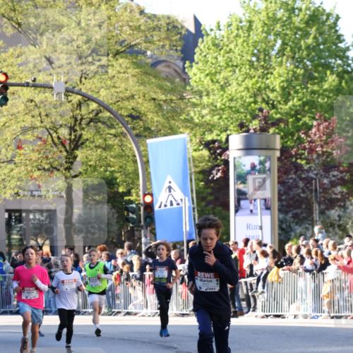 25.04.2025 - Das Zehntel Yannick Fuchs http://msf.ph/oto/7668586 26.04.2025 08:50:05 Ziel 1283, 2349, 2637, 2655, 2728, 2739, 2874, 3233, 3485, 3527 meine-sportfotos.de