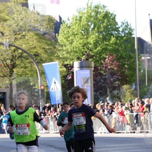 25.04.2025 - Das Zehntel Yannick Fuchs http://msf.ph/oto/7668612 26.04.2025 08:50:11 Ziel 1283, 2098, 2103, 2208, 2349, 2655, 2728, 2874, 3233, 3485, 3527, 3528 meine-sportfotos.de