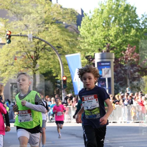 25.04.2025 - Das Zehntel Yannick Fuchs http://msf.ph/oto/7668618 26.04.2025 08:50:12 Ziel 1283, 2098, 2103, 2208, 2349, 2655, 2728, 2874, 3233, 3485, 3527, 3528 meine-sportfotos.de