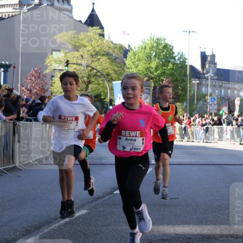 25.04.2025 - Das Zehntel Yannick Fuchs http://msf.ph/oto/7668711 26.04.2025 08:50:26 Ziel 1458, 1884, 2098, 2103, 2156, 2166, 2397, 2492, 2517, 2800, 2849, 2852, 2855, 2903, 2920, 3210, 3214, 3445, 3520, 3774, 3812, 3849, 3872 meine-sportfotos.de