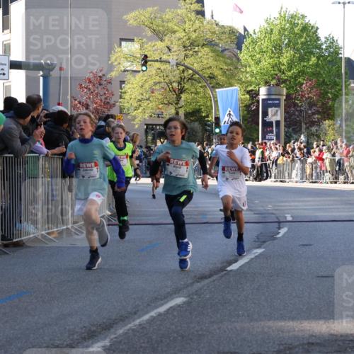 25.04.2025 - Das Zehntel Yannick Fuchs http://msf.ph/oto/7668778 26.04.2025 08:50:36 Ziel 1458, 1473, 1476, 1884, 2156, 2166, 2392, 2643, 2711, 2731, 2852, 2903, 2920, 2935, 3210, 3214, 3520 meine-sportfotos.de