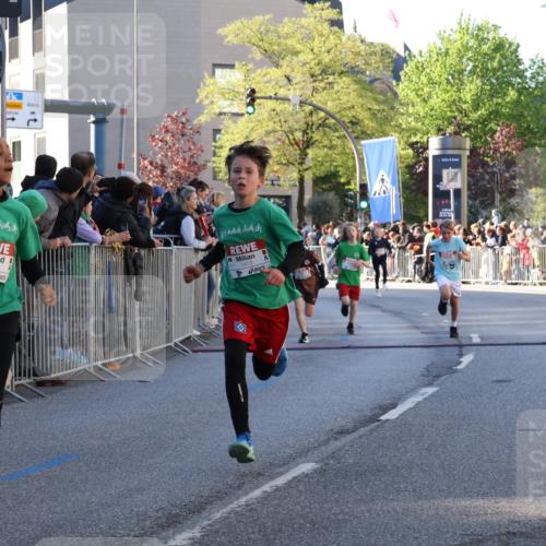 25.04.2025 - Das Zehntel Yannick Fuchs http://msf.ph/oto/7668813 26.04.2025 08:50:40 Ziel 1114, 1473, 1476, 2392, 2643, 2711, 2731, 2852, 2903, 2920, 2935, 3214 meine-sportfotos.de