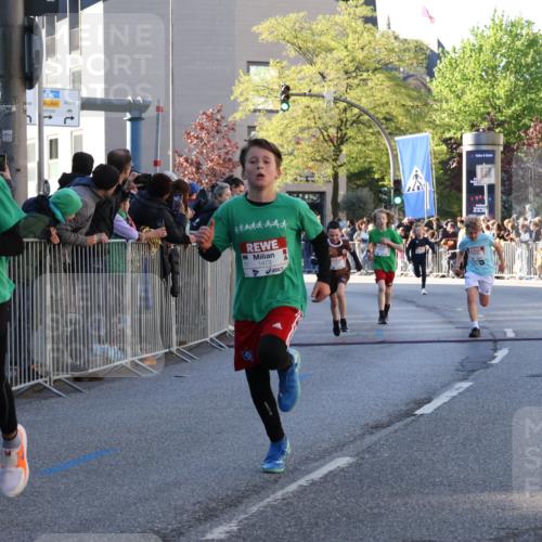 25.04.2025 - Das Zehntel Yannick Fuchs http://msf.ph/oto/7668815 26.04.2025 08:50:40 Ziel 1114, 1473, 1476, 2392, 2643, 2711, 2731, 2852, 2903, 2920, 2935, 3214 meine-sportfotos.de