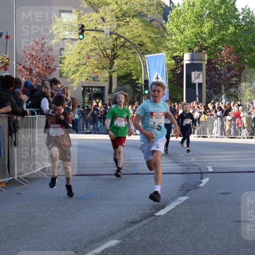 25.04.2025 - Das Zehntel Yannick Fuchs http://msf.ph/oto/7668825 26.04.2025 08:50:42 Ziel 1114, 1473, 1476, 2392, 2643, 2711, 2731, 2734, 2840, 2852, 2903, 2920, 2935, 3214, 3782 meine-sportfotos.de