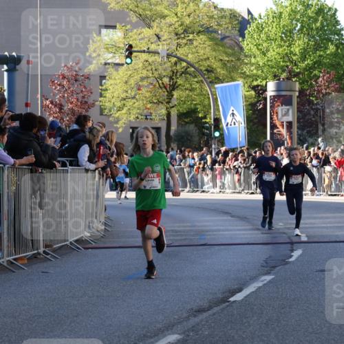 25.04.2025 - Das Zehntel Yannick Fuchs http://msf.ph/oto/7668842 26.04.2025 08:50:44 Ziel 1114, 1473, 1476, 2321, 2325, 2392, 2643, 2711, 2731, 2734, 2840, 2935, 3782, 3865 meine-sportfotos.de