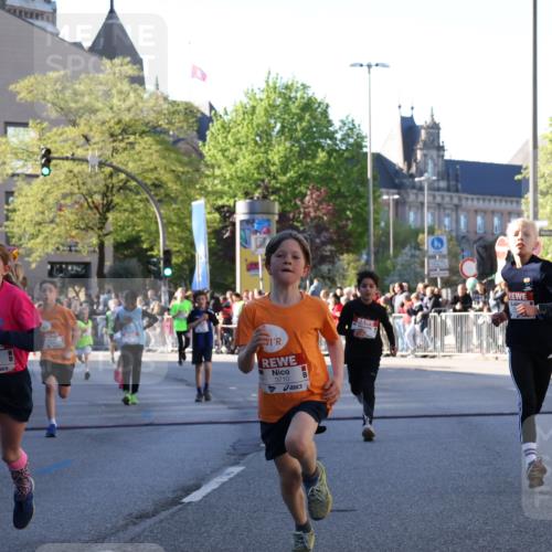 25.04.2025 - Das Zehntel Yannick Fuchs http://msf.ph/oto/7669020 26.04.2025 08:51:11 Ziel 1488, 1546, 1757, 2309, 2348, 2474, 2621, 2667, 2672, 2848, 2914, 2919, 3066, 3097, 3099, 3188, 3415, 3710, 3808 meine-sportfotos.de
