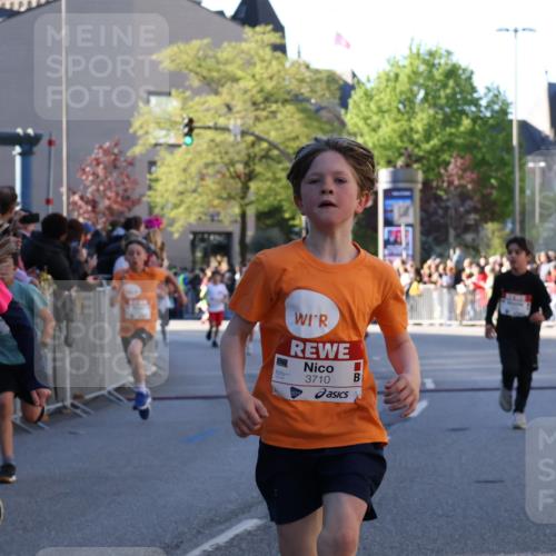 25.04.2025 - Das Zehntel Yannick Fuchs http://msf.ph/oto/7669029 26.04.2025 08:51:12 Ziel 1488, 1546, 1757, 2309, 2348, 2474, 2621, 2667, 2672, 2848, 2914, 2919, 3049, 3066, 3097, 3099, 3188, 3415, 3710, 3808 meine-sportfotos.de