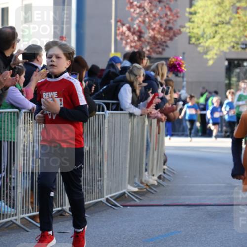 25.04.2025 - Das Zehntel Yannick Fuchs http://msf.ph/oto/7669158 26.04.2025 08:51:38 Ziel 1112, 1113, 1171, 1654, 1788, 1939, 2015, 2149, 2161, 2779, 3404, 3450, 3486, 3595, 3720, 3873 meine-sportfotos.de