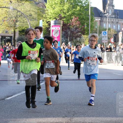 25.04.2025 - Das Zehntel Yannick Fuchs http://msf.ph/oto/7669217 26.04.2025 08:51:47 Ziel 1166, 1176, 1207, 1208, 1232, 1245, 1654, 1788, 2015, 2149, 2161, 2886, 3060, 3404, 3450, 3496, 3516, 3530, 3595, 3873 meine-sportfotos.de