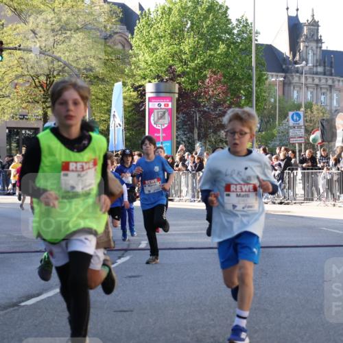 25.04.2025 - Das Zehntel Yannick Fuchs http://msf.ph/oto/7669223 26.04.2025 08:51:48 Ziel 1166, 1176, 1207, 1208, 1232, 1245, 1654, 1788, 2015, 2149, 2161, 2886, 3060, 3212, 3404, 3450, 3496, 3516, 3530, 3595, 3873 meine-sportfotos.de