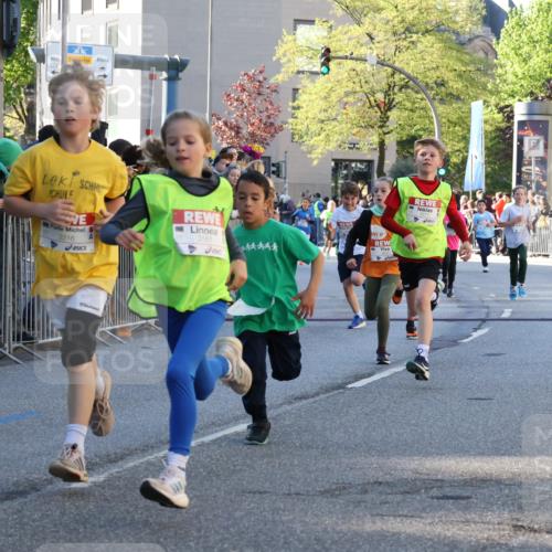 25.04.2025 - Das Zehntel Yannick Fuchs http://msf.ph/oto/7669317 26.04.2025 08:52:05 Ziel 1108, 1122, 1127, 1188, 1418, 1979, 2023, 2029, 2216, 2355, 2364, 2804, 2859, 3063, 3085, 3088, 3160, 3161, 3171, 3212, 3407, 3467, 3822 meine-sportfotos.de