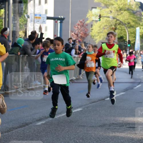 25.04.2025 - Das Zehntel Yannick Fuchs http://msf.ph/oto/7669319 26.04.2025 08:52:06 Ziel 1108, 1122, 1127, 1188, 1418, 1979, 2023, 2029, 2216, 2355, 2364, 2804, 2859, 3063, 3085, 3088, 3160, 3161, 3171, 3407, 3467, 3822 meine-sportfotos.de