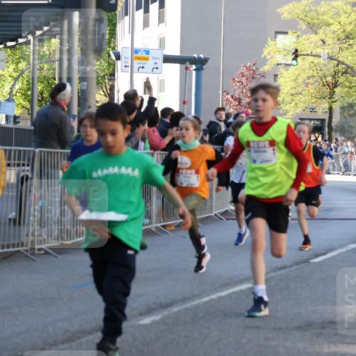 25.04.2025 - Das Zehntel Yannick Fuchs http://msf.ph/oto/7669325 26.04.2025 08:52:06 Ziel 1108, 1122, 1127, 1188, 1418, 1979, 2023, 2029, 2216, 2355, 2364, 2804, 2859, 3063, 3085, 3088, 3160, 3161, 3171, 3407, 3467, 3822 meine-sportfotos.de