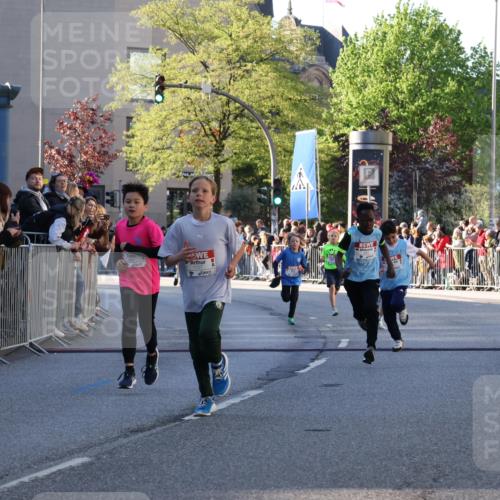 25.04.2025 - Das Zehntel Yannick Fuchs http://msf.ph/oto/7669356 26.04.2025 08:52:10 Ziel 1108, 1122, 1127, 1418, 1752, 1761, 1979, 2029, 2187, 2804, 2859, 3063, 3085, 3088, 3160, 3161, 3171, 3467, 3822, 3884 meine-sportfotos.de