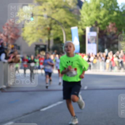 25.04.2025 - Das Zehntel Yannick Fuchs http://msf.ph/oto/7669409 26.04.2025 08:52:16 Ziel 1108, 1127, 1541, 1752, 1761, 1803, 1979, 2029, 2187, 2275, 2464, 3063, 3085, 3088, 3178, 3225, 3467, 3884, 3944 meine-sportfotos.de