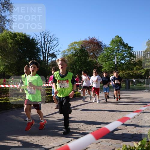 25.04.2025 - Das Zehntel Zöllner http://msf.ph/oto/7672135 26.04.2025 07:41:00 Laufen  meine-sportfotos.de