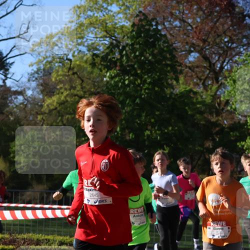 25.04.2025 - Das Zehntel Zöllner http://msf.ph/oto/7672843 26.04.2025 07:42:20 Laufen 2645, 3052 meine-sportfotos.de