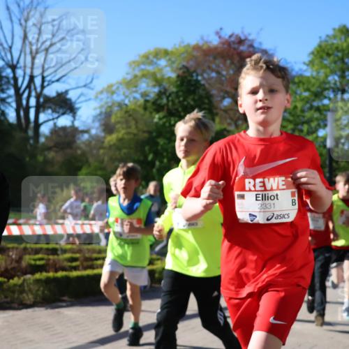 25.04.2025 - Das Zehntel Zöllner http://msf.ph/oto/7672927 26.04.2025 07:42:35 Laufen 2331 meine-sportfotos.de