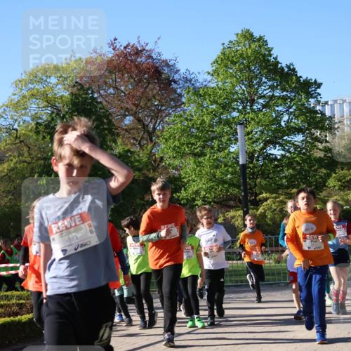 25.04.2025 - Das Zehntel Zöllner http://msf.ph/oto/7675178 26.04.2025 07:46:47 Laufen 3153, 1544 meine-sportfotos.de