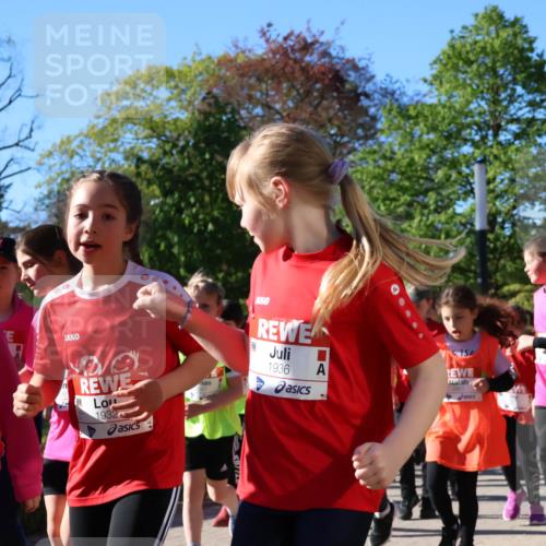 25.04.2025 - Das Zehntel Zöllner http://msf.ph/oto/7675771 26.04.2025 07:47:32 Laufen 2785, 1932, 1936 meine-sportfotos.de