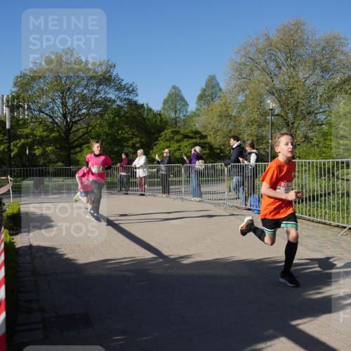 25.04.2025 - Das Zehntel Zöllner http://msf.ph/oto/7677080 26.04.2025 08:41:07 Laufen  meine-sportfotos.de
