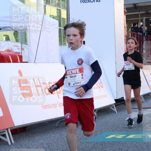 25.04.2025 - Das Zehntel Luisa Fischer http://msf.ph/oto/7678677 26.04.2025 08:50:39 Ziel 1549, 1750, 2014, 2363, 2637, 2739 meine-sportfotos.de