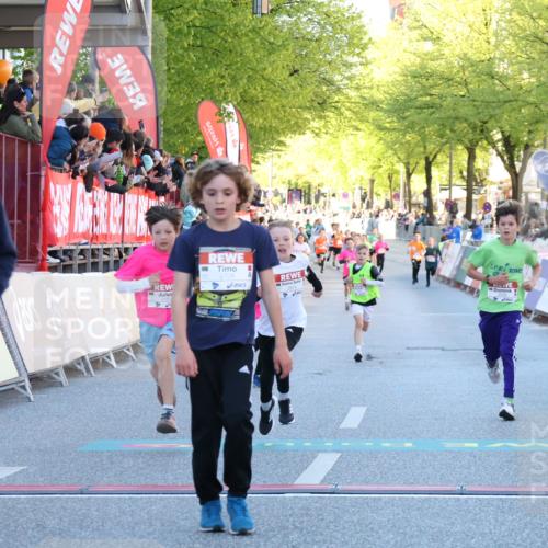 25.04.2025 - Das Zehntel Luisa Fischer http://msf.ph/oto/7678748 26.04.2025 08:50:54 Ziel 2208, 2349, 2655, 2728, 2874, 3233, 3455, 3485, 3527 meine-sportfotos.de