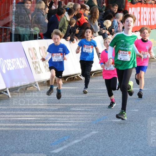 25.04.2025 - Das Zehntel Strokosch-Dieckow http://msf.ph/oto/7682313 26.04.2025 08:52:27 Ziel 1207, 1208, 1232, 1245, 1654, 1788, 1939, 2015, 2149, 2161, 2355, 3060, 3160, 3212, 3404, 3450, 3516, 3530, 3595, 3720 meine-sportfotos.de