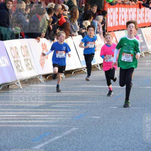 25.04.2025 - Das Zehntel Strokosch-Dieckow http://msf.ph/oto/7682401 26.04.2025 08:52:26 Ziel 1207, 1208, 1232, 1245, 1654, 1788, 1939, 2015, 2149, 2161, 2355, 3060, 3404, 3450, 3516, 3530, 3595, 3720 meine-sportfotos.de