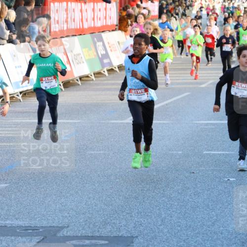 25.04.2025 - Das Zehntel Strokosch-Dieckow http://msf.ph/oto/7684640 26.04.2025 08:51:55 Ziel 1488, 1546, 1757, 1922, 1943, 2010, 2309, 2621, 2848, 2853, 2914, 2919, 2960, 3049, 3097, 3099, 3188, 3415, 3808, 3877 meine-sportfotos.de