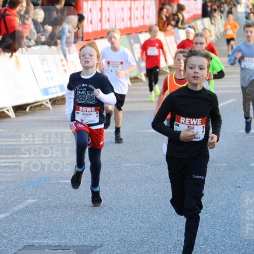 25.04.2025 - Das Zehntel Strokosch-Dieckow http://msf.ph/oto/7686347 26.04.2025 08:51:40 Ziel 1080, 1087, 1484, 1748, 1781, 1787, 1922, 2356, 2392, 2474, 2667, 2672, 2709, 2718, 2778, 2795, 2827, 2832, 3040, 3231, 3710, 3865 meine-sportfotos.de