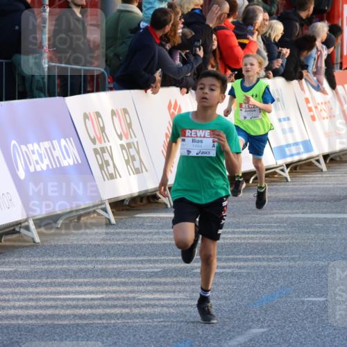 25.04.2025 - Das Zehntel Strokosch-Dieckow http://msf.ph/oto/7687089 26.04.2025 08:51:35 Ziel 1080, 1087, 1114, 1484, 1748, 2356, 2392, 2474, 2709, 2718, 2734, 2778, 2795, 2827, 2832, 3040, 3231, 3782, 3865 meine-sportfotos.de