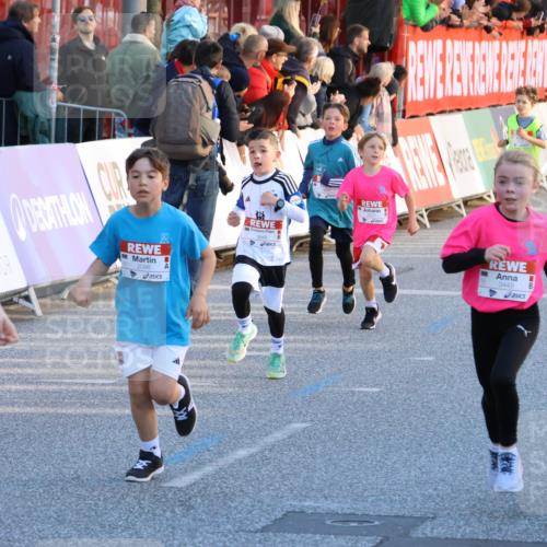 25.04.2025 - Das Zehntel Strokosch-Dieckow http://msf.ph/oto/7689256 26.04.2025 08:51:05 Ziel 1458, 1884, 2098, 2103, 2166, 2397, 2492, 2517, 2800, 2849, 2855, 2903, 2920, 3210, 3214, 3445, 3520, 3528, 3774, 3812, 3849, 3872 meine-sportfotos.de